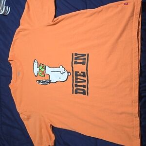 Levi's x Peanuts graphic tee size L